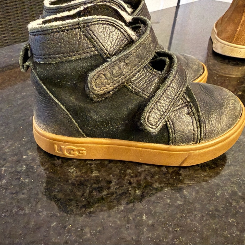UGG toddler Boots